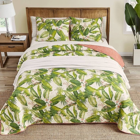 Tommy Bahama Reversible Cotton Twin Quilt Set with Matching Sham NWOT - Picture 2 of 9